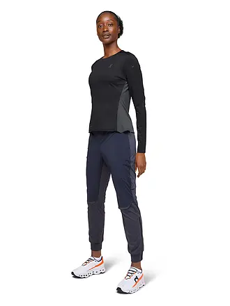 ON | T-shirt de course à manches longues Performance pour femmes | schwarz